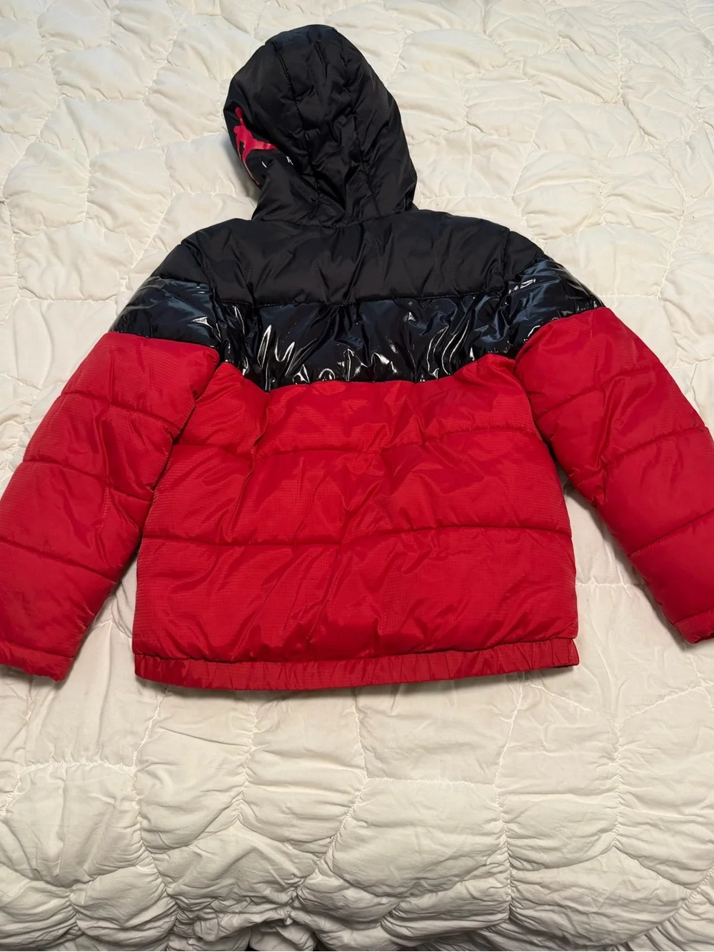 Boys Jordan jacket M 10-12 years
